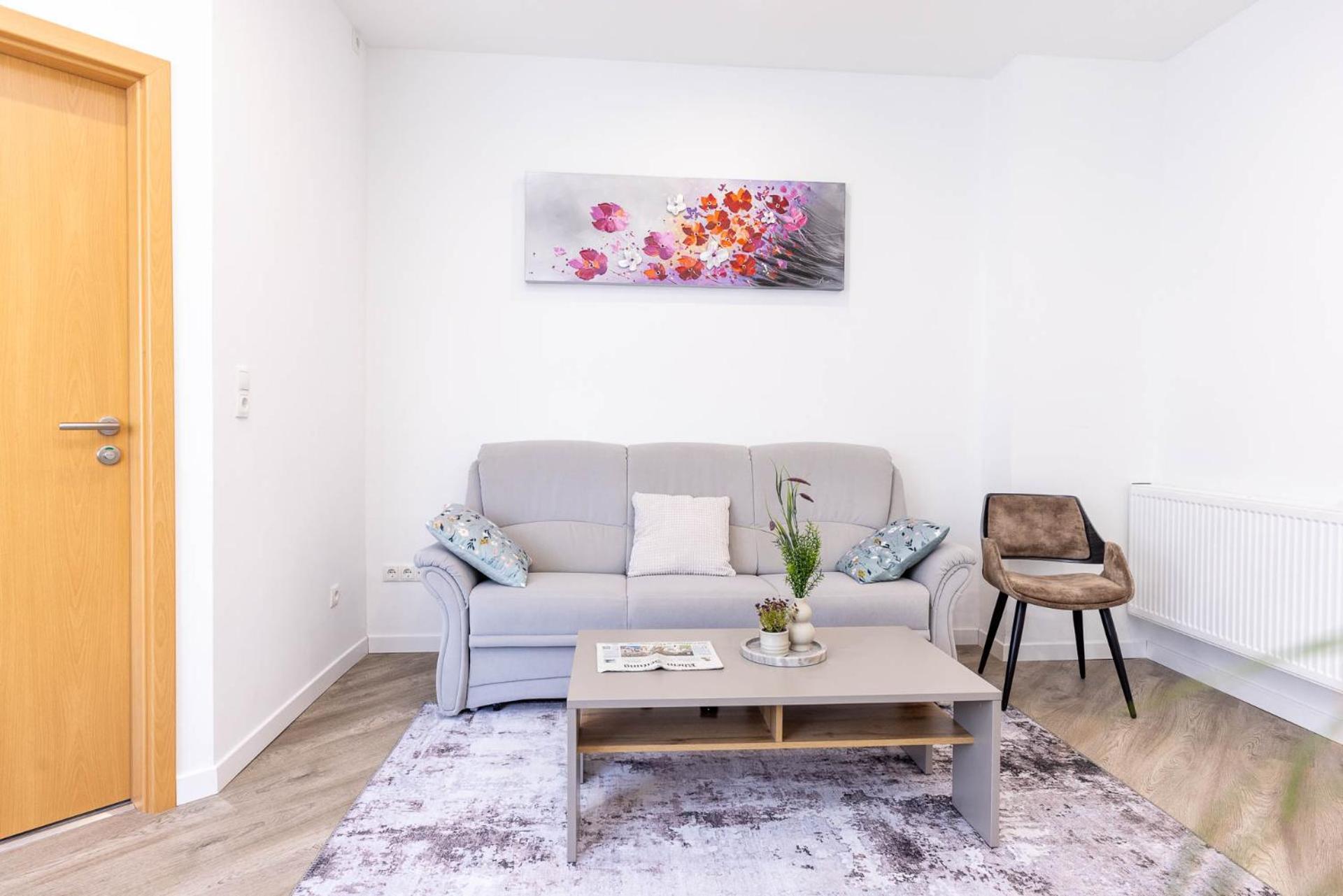 Neu I Ferienwohnung Jasmin Andernach Bagian luar foto