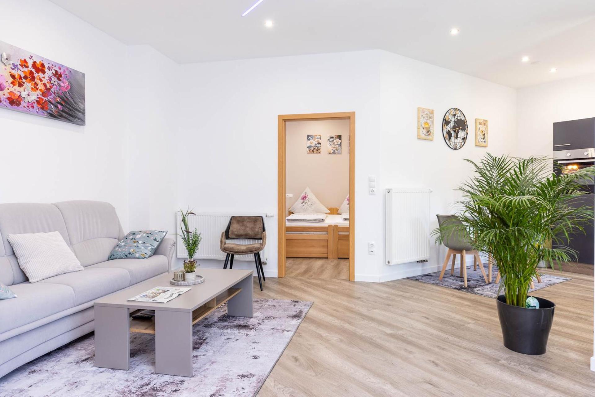 Neu I Ferienwohnung Jasmin Andernach Bagian luar foto